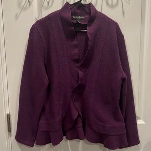 Beautiful 💯 wool peplum style sweater SZ X